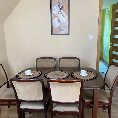 Balaton Family Apartman * Balatonfůzfő