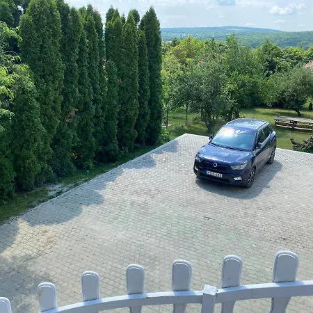 Appartamento Balaton Family Apartman *