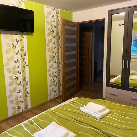 Appartamento Balaton Family Apartman Balatonfůzfő
