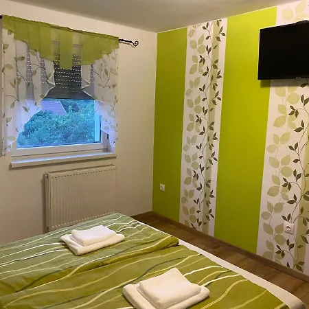 Balaton Family Apartman